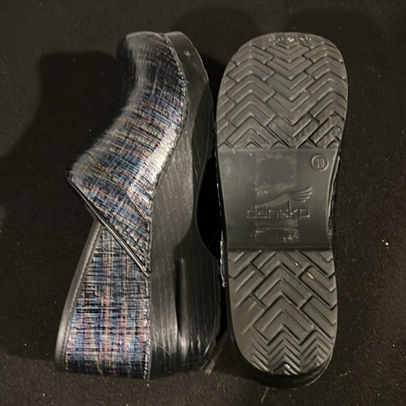 {Dansko} black & silver clogs - Picture 3 of 3